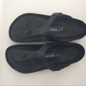 Birkenstock Gizeh Essentials sandals size 38 EUC